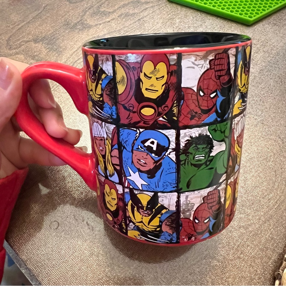 Marvel Comics Ceramic Mug 14OZ